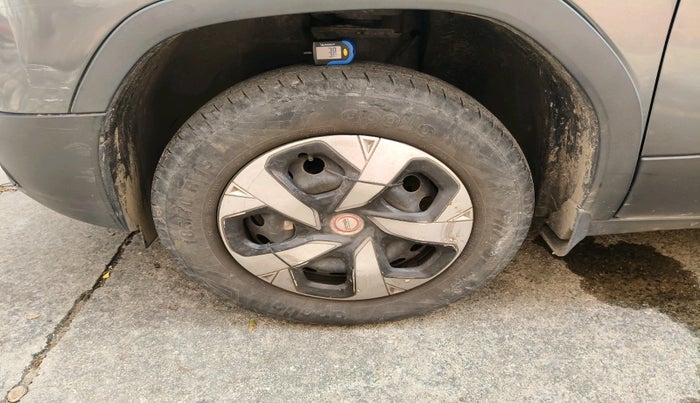 2021 Tata PUNCH ADVENTURE MT, Petrol, Manual, 29,262 km, tyre