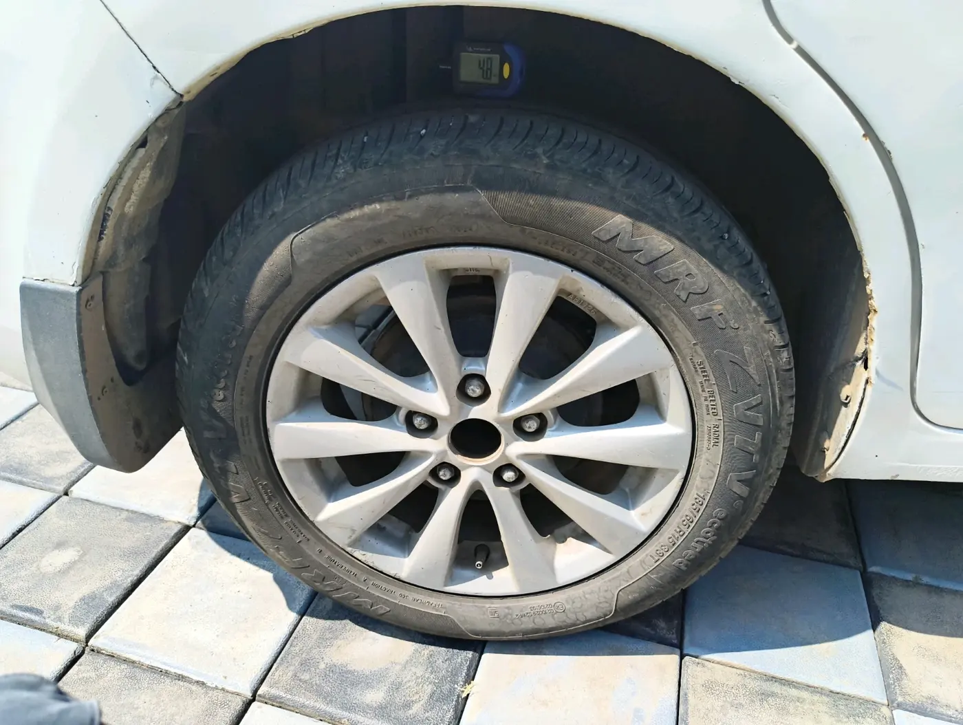 2012 Maruti Ertiga ZDI, Diesel, Manual, 1,21,827 km, tyre