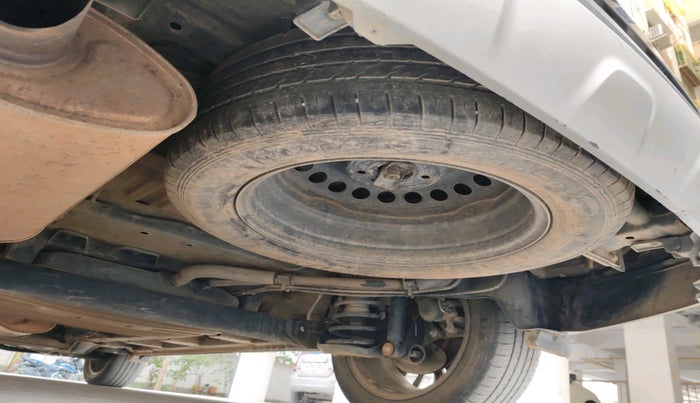 2021 MG HECTOR PLUS SHARP 1.5 PETROL TURBO DCT 6-STR, Petrol, Automatic, 1,11,043 km, tyre