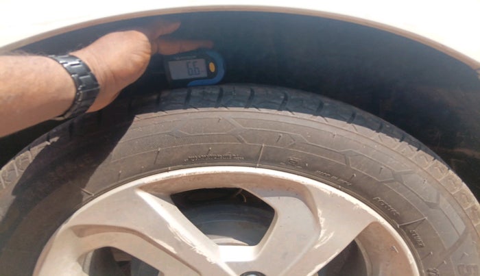 2015 Honda City 1.5L I-VTEC V MT, Petrol, Manual, 54,459 km, tyre