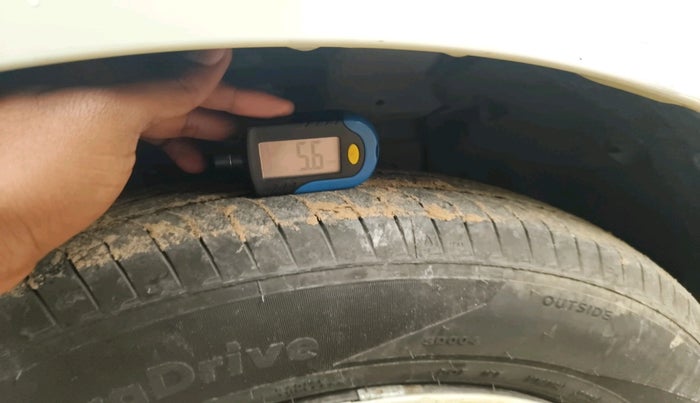 2014 Maruti Swift VDI, Diesel, Manual, 75,496 km, tyre