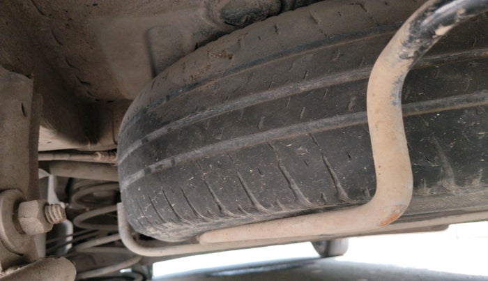 2018 Maruti Ertiga VXI CNG, Petrol, Manual, 61,383 km, tyre