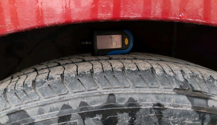 2012 Hyundai i20 MAGNA 1.2, Petrol, Manual, 85,700 km, tyre