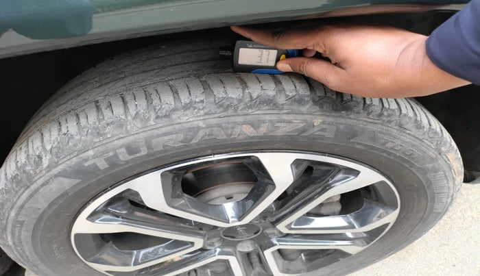 2023 Jeep Compass MODEL S (O) DIESEL 4X4 AT, Diesel, Automatic, 31,867 km, tyre