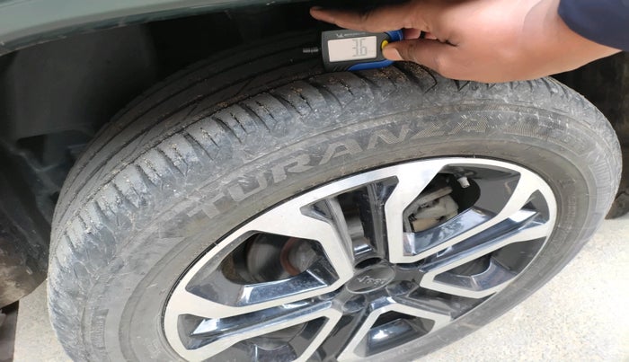 2023 Jeep Compass MODEL S (O) DIESEL 4X4 AT, Diesel, Automatic, 31,867 km, tyre