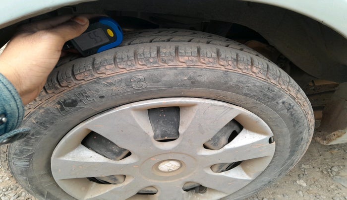 2014 Maruti Alto K10 VXI, Petrol, Manual, 94,403 km, tyre