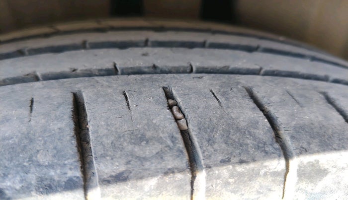 2024 Maruti Baleno  ZETA CNG 1.2L, Petrol, Manual, 51,814 km, tyre