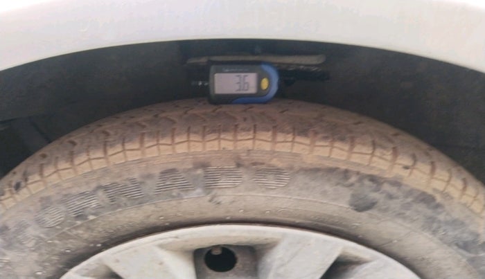 2011 Maruti Ritz LXI, Petrol, Manual, 46,319 km, tyre