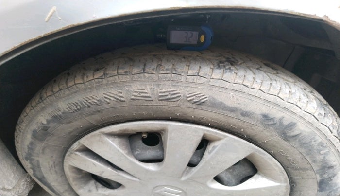 2011 Maruti Ritz LXI, Petrol, Manual, 46,319 km, tyre