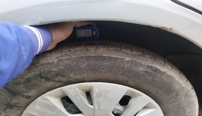 2011 Maruti Ritz LXI, Petrol, Manual, 46,319 km, tyre