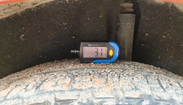 2017 Ford Ecosport TITANIUM + 1.5L DIESEL, Diesel, Manual, 1,17,079 km, tyre