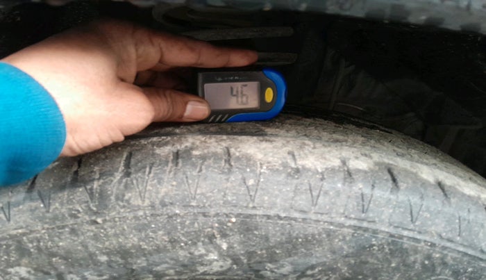 2019 Maruti Vitara Brezza ZDI AMT, Diesel, Automatic, 1,24,463 km, tyre