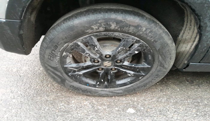 2019 Maruti Vitara Brezza ZDI AMT, Diesel, Automatic, 1,24,463 km, tyre