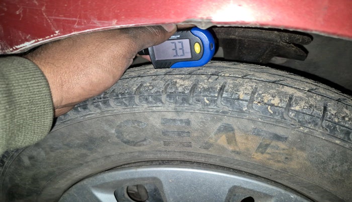 2011 Hyundai i10 MAGNA 1.2, Petrol, Manual, 1,16,554 km, tyre