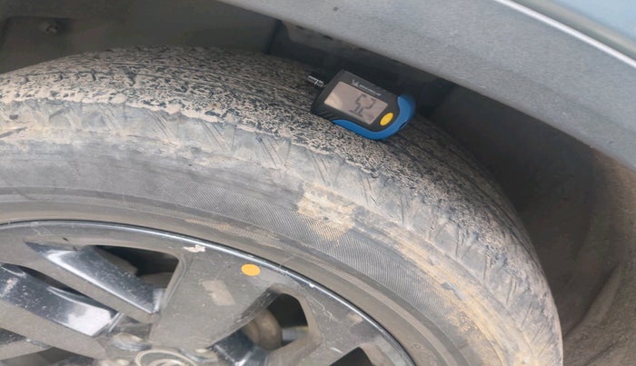 2021 Tata Safari XZA PLUS, Diesel, Automatic, 81,169 km, tyre