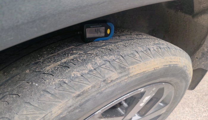 2021 Tata Safari XZA PLUS, Diesel, Automatic, 81,169 km, tyre