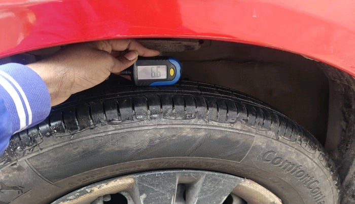 2017 Maruti Swift LXI (O), Petrol, Manual, 35,161 km, tyre