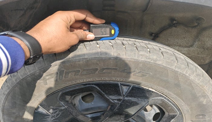 2023 Tata PUNCH ADVENTURE AMT, Petrol, Automatic, 24,086 km, tyre