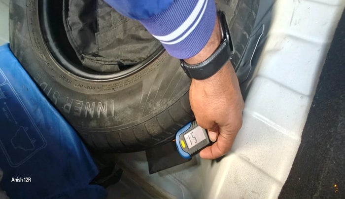 2023 Tata PUNCH ADVENTURE AMT, Petrol, Automatic, 24,086 km, tyre