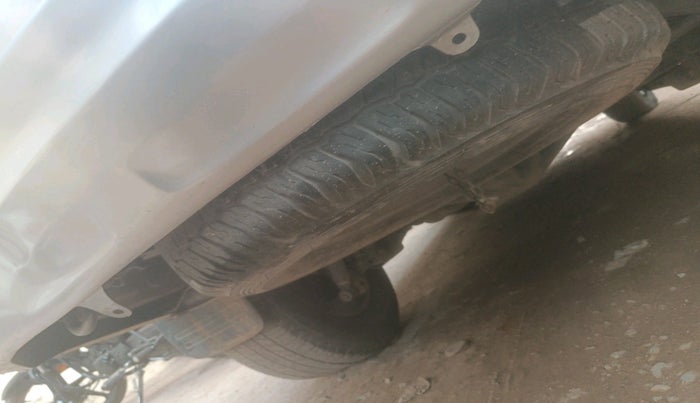 2012 Toyota Fortuner 3.0 4X2 AT, Diesel, Automatic, 1,83,911 km, tyre