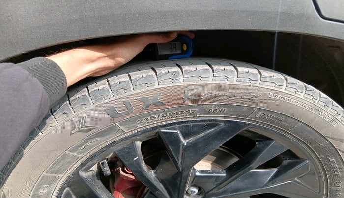 2021 Hyundai Creta SX EXECUTIVE 1.5 PETROL, Petrol, Manual, 35,088 km, tyre