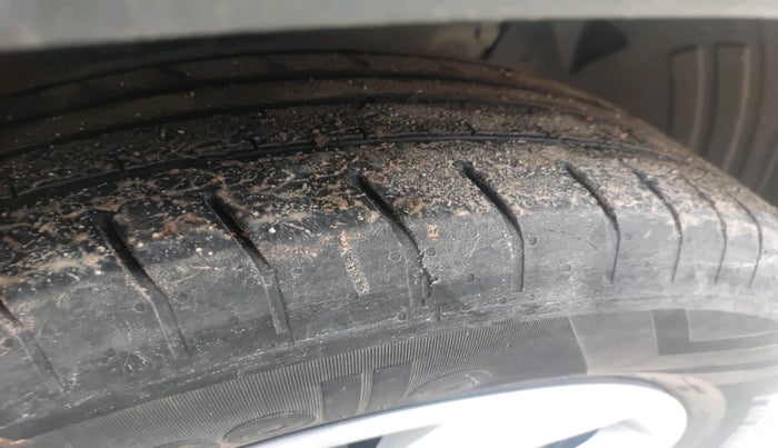 2021 Hyundai Creta EX 1.5 DIESEL, Diesel, Manual, 1,36,788 km, tyre