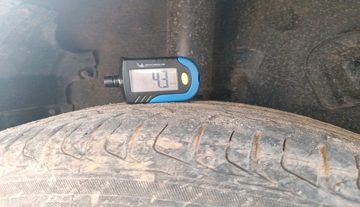 2020 Tata NEXON XM SUNROOF DIESEL, Diesel, Manual, 58,346 km, tyre