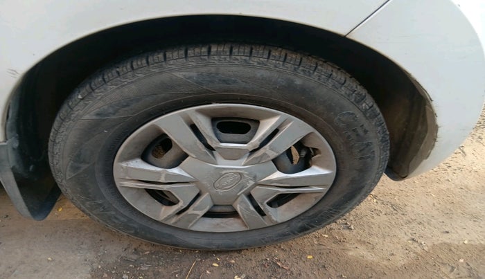 2017 Datsun Redi Go T (O), Petrol, Manual, 10,718 km, tyre