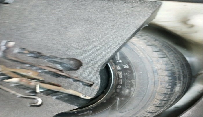 2016 Honda Jazz 1.2L I-VTEC VX, Petrol, Manual, 23,836 km, tyre