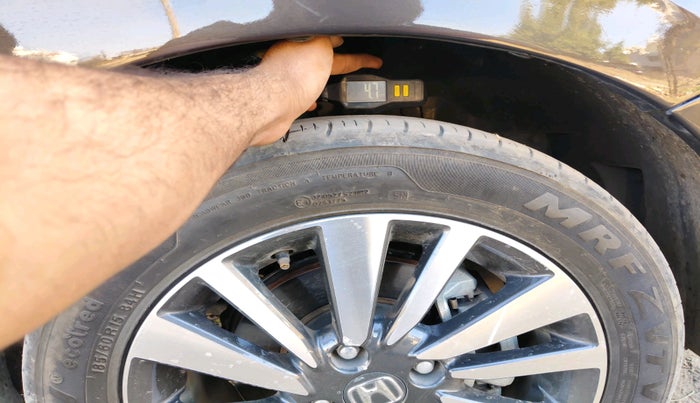 2024 Honda City 1.5L I-VTEC VX CVT, Petrol, Automatic, 14,432 km, tyre