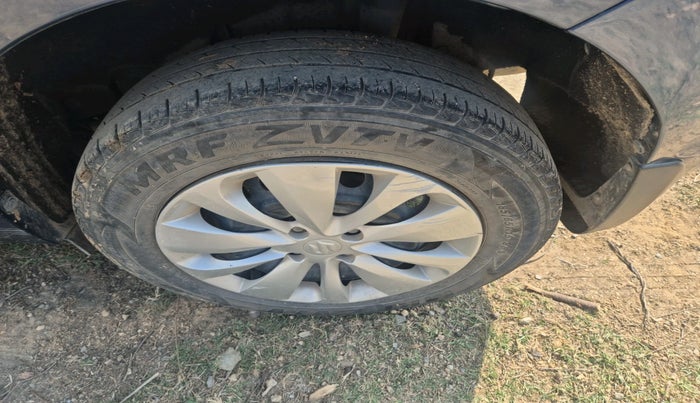 2017 Maruti Baleno DELTA PETROL 1.2, Petrol, Manual, 86,508 km, tyre