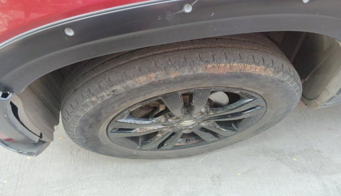 2019 Maruti Vitara Brezza ZDI PLUS AMT, Diesel, Automatic, 1,03,206 km, tyre