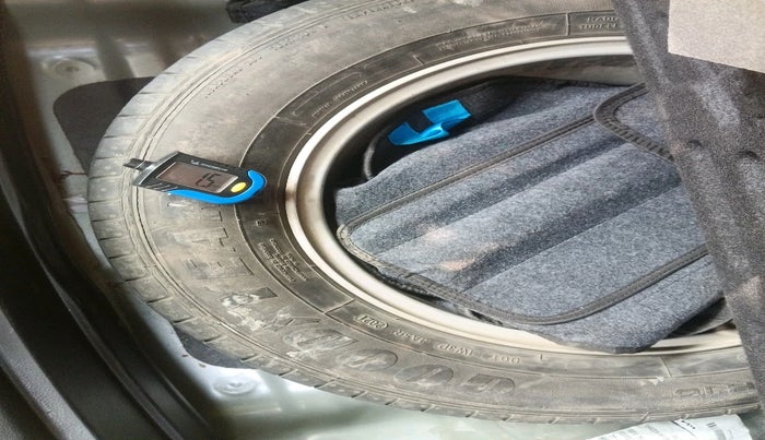 2021 KIA SELTOS HTK PLUS 1.5, Petrol, Manual, 40,812 km, tyre