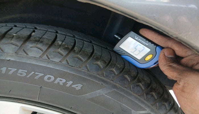 2015 Chevrolet Sail 1.2 LS ABS, Petrol, Manual, 1,06,828 km, tyre