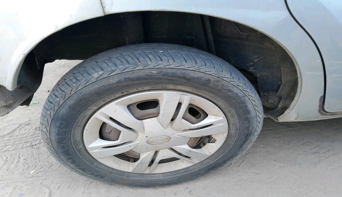 2017 Datsun Redi Go T (O), Petrol, Manual, 28,961 km, tyre