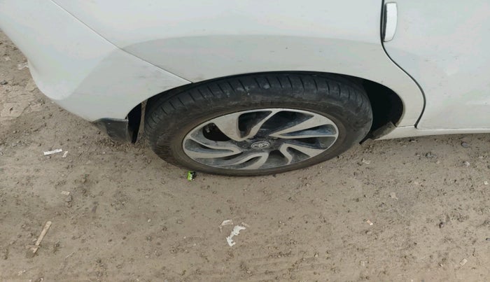 2021 Toyota Glanza G, Petrol, Manual, 74,241 km, tyre