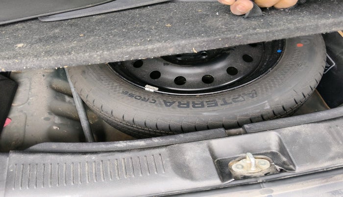 2024 Maruti Grand Vitara SIGMA SMART HYBRID, Petrol, Manual, 57,444 km, tyre