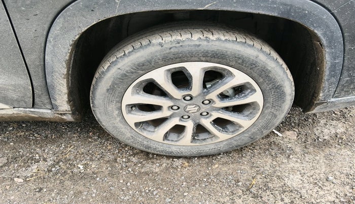 2024 Maruti Grand Vitara SIGMA SMART HYBRID, Petrol, Manual, 57,444 km, tyre