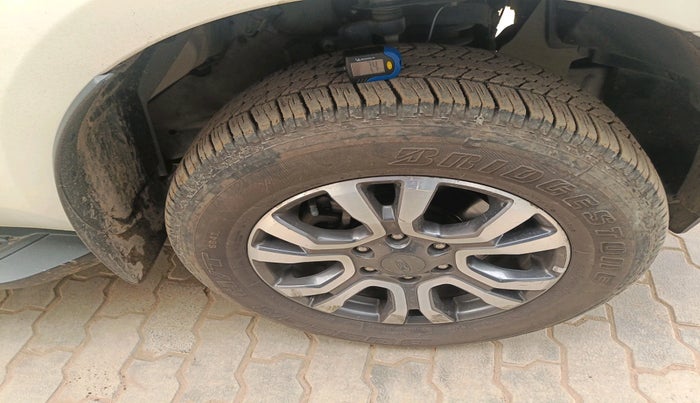 2020 Ford Endeavour TITANIUM 2.0 4X4 AT, Diesel, Automatic, 66,288 km, tyre