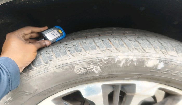 2021 MG GLOSTER SAVVY 6 STR 2.0 TWIN TURBO 4WD, Diesel, Automatic, 94,701 km, tyre