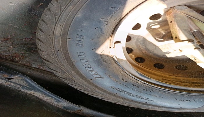 2012 Hyundai i20 SPORTZ 1.4 CRDI, Diesel, Manual, 1,66,394 km, tyre