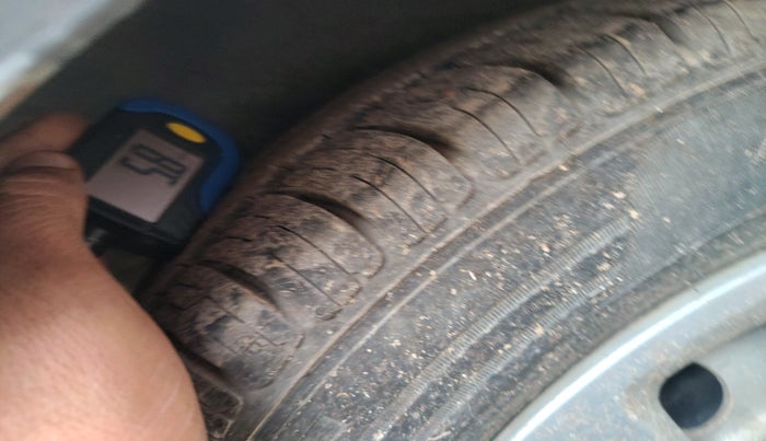 2013 Hyundai Grand i10 MAGNA 1.2 KAPPA VTVT, Petrol, Manual, 97,840 km, tyre