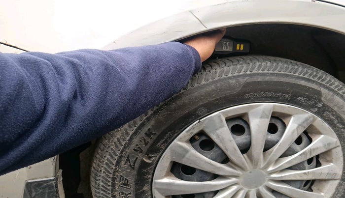 2013 Maruti Swift Dzire VXI, Petrol, Manual, 1,21,451 km, tyre