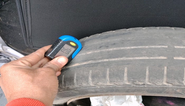 2011 Maruti Wagon R 1.0 VXI, Petrol, Manual, 84,861 km, tyre