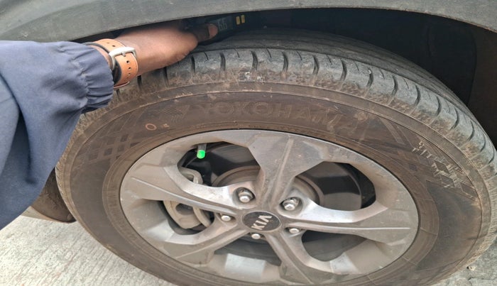 2019 KIA SELTOS HTK PLUS 1.5 DIESEL, Diesel, Manual, 2,31,817 km, tyre