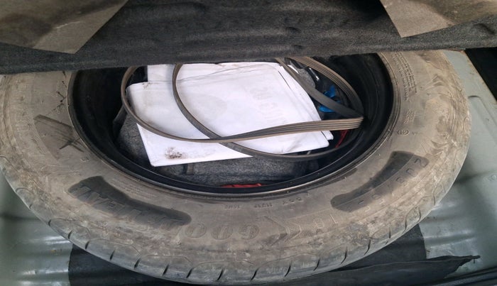 2019 KIA SELTOS HTK PLUS 1.5 DIESEL, Diesel, Manual, 2,31,817 km, tyre