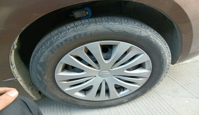 2013 Maruti Ertiga VXI, Petrol, Manual, 72,965 km, tyre