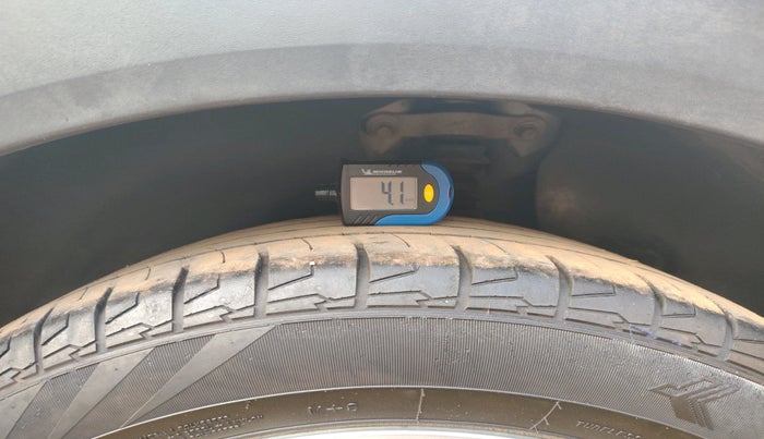 2016 Hyundai Creta SX PLUS AT 1.6 DIESEL, Diesel, Automatic, 99,761 km, tyre