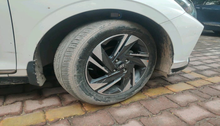 2022 Hyundai NEW I20 ASTA (O) 1.2 AT, Petrol, Automatic, 56,943 km, tyre