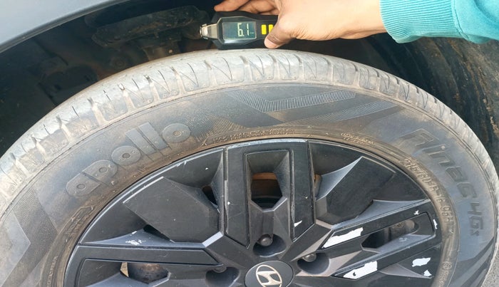 2022 Hyundai VENUE SX 1.5 CRDI, Diesel, Manual, 79,667 km, tyre